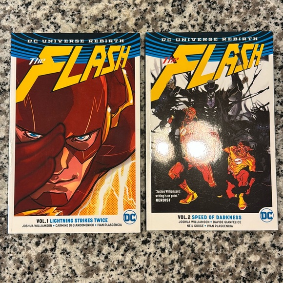 The Flash TPB Volumes 1 & 2 - Picture 1 of 6